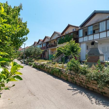 Studio Apartman Duje トロギール エクステリア 写真