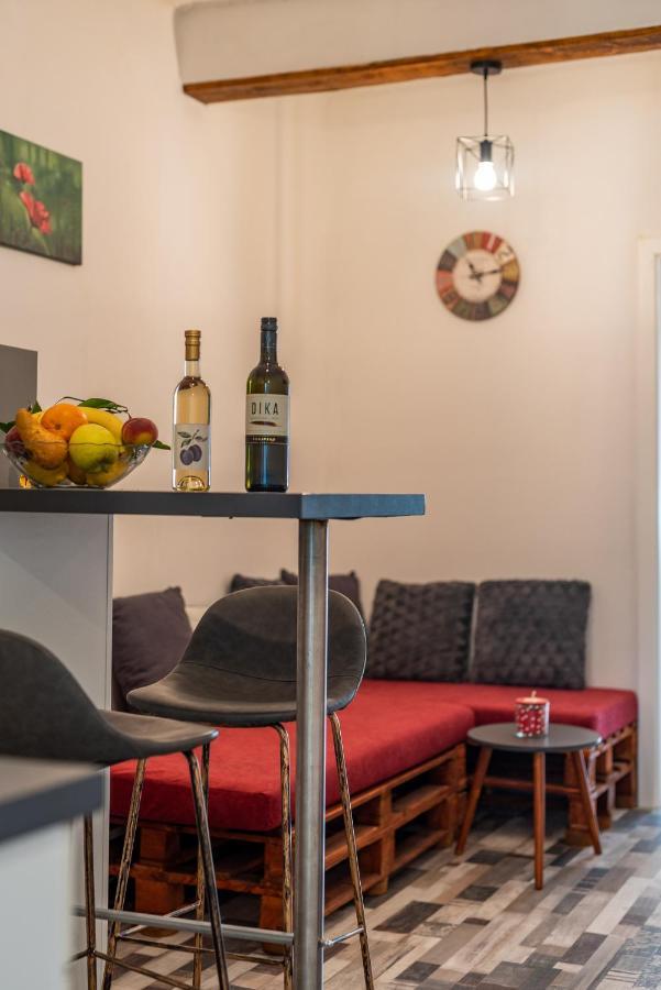Studio Apartman Duje トロギール エクステリア 写真